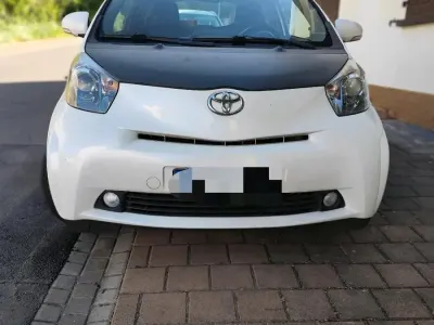 Gebraucht Toyota iQ 68 PS (50 kW) 2009 Weiß Kleinwagen