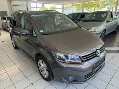 Usata VW Touran Life 140 CV (102 kW) 2013 Grigio Monovolume