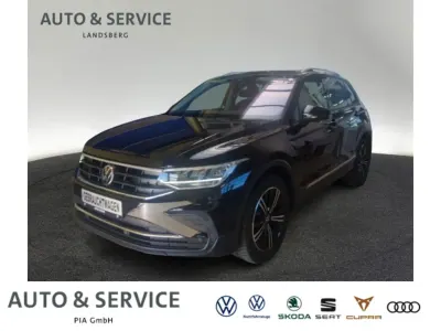 Gebraucht VW Tiguan Active 150 PS (110 kW) 2022 Schwarz SUV