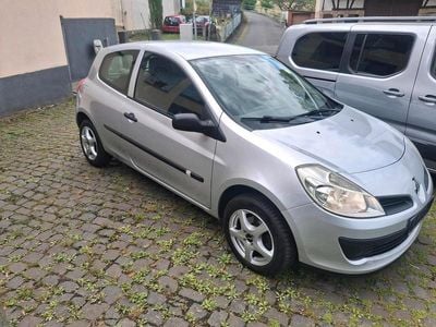 Renault Clio II