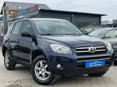 Begagnad Toyota RAV4 Sol 177 HK (130 kW) 2006 Blå SUV
