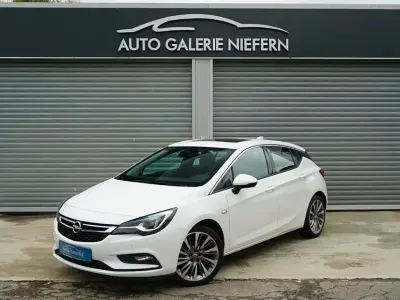 Gebraucht Opel Astra Innovation 150 PS (110 kW) 2016 Weiß Limousine