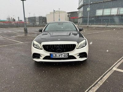 Gebraucht Mercedes C43 AMG AMG 390 PS (286 kW) 2019 Weiß Coupé