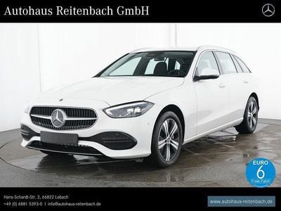 Weiß Gebraucht 2024 Mercedes C300e Avantgarde Limousine | 40.888 € (Guter Preis)