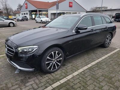 Schwarz Gebraucht 2020 Mercedes E300 Kombi | 22.950 € (Fairer Preis)