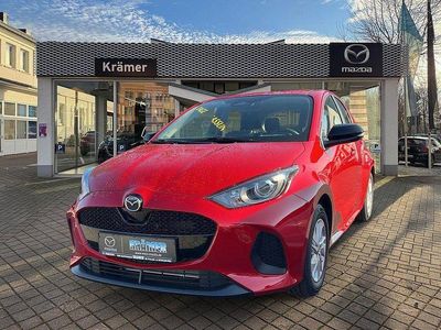 Neu Mazda 2 116 PS (85 kW) 2025 Rot Limousine