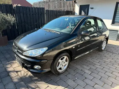 Brugt Peugeot 206 75 HK (55 kW) 2008 Sort Hatchback