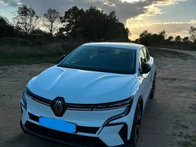 Käytetty Renault Megane E-Tech