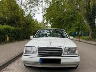 Brugt Mercedes E280 1994 Hvid Sedan