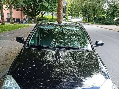 Gebraucht Opel Corsa Edition 80 PS (58 kW) 2005 Schwarz Kleinwagen