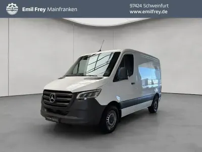 Używany Mercedes Sprinter 143 KM (105 kW) 2021 Biały Van
