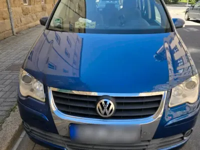 Gebraucht VW Touran 140 PS (102 kW) 2007 Blau Van / Kleinbus