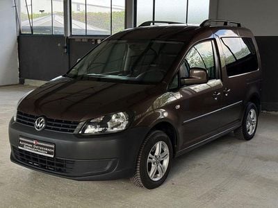 Begagnad VW Caddy Trendline 102 HK (75 kW) 2014 Brun Minibuss