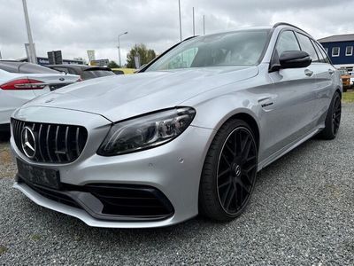 Mercedes C63 AMG
