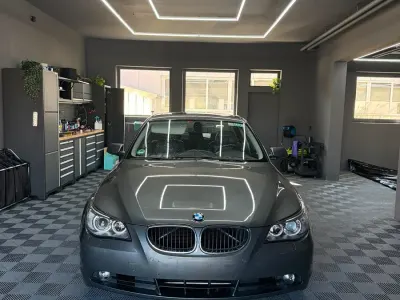 Gebraucht BMW 523 177 PS (130 kW) 2005 Grau Limousine