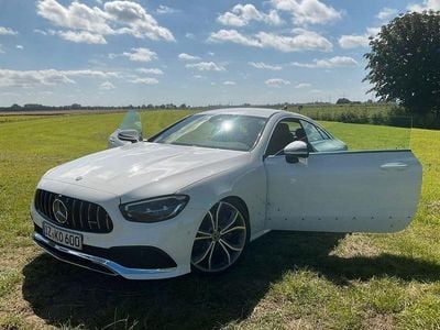 Mercedes E200