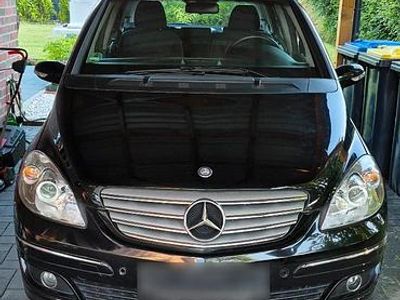 Gebraucht Mercedes B200 136 PS (100 kW) 2006 Schwarz Van / Kleinbus
