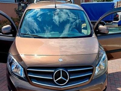Mercedes Citan 111