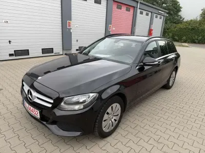 Gebraucht Mercedes C200 136 PS (100 kW) 2015 Obsidianschwarz  metalliclack Kombi