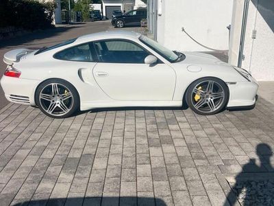 Porsche 911 Carrera