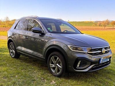 Begagnad VW T-Roc R-line 150 HK (110 kW) 2022 Grå SUV