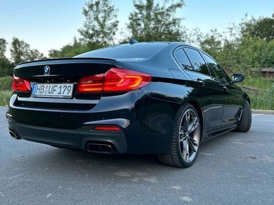 gebraucht BMW 550 i V8 voll