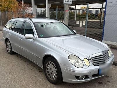 Mercedes E280