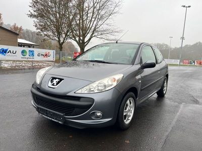 gebraucht Peugeot 206+ 206 + Basis 1,4 / Klima