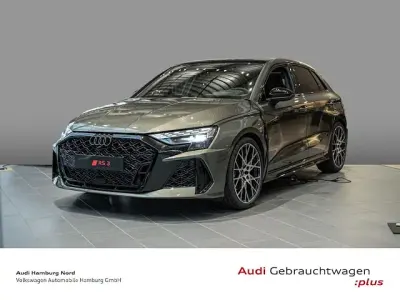 Gebraucht Audi RS3 Sportback Comfort 400 PS (294 kW) 2026 Oakgrün, perleffekt Kleinwagen