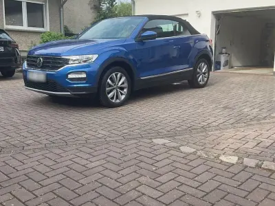 Gebraucht VW T-Roc Cabriolet Style 110 PS (80 kW) 2021 Blau Cabrio