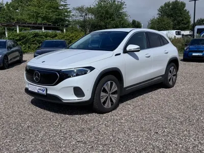 Gebraucht Mercedes EQA250 139 kW (190 PS) 2021 Silber SUV