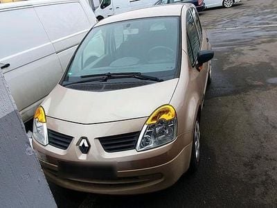 Usado Renault Modus 75 HP (55 kW) 2005 Castanho Monovolume
