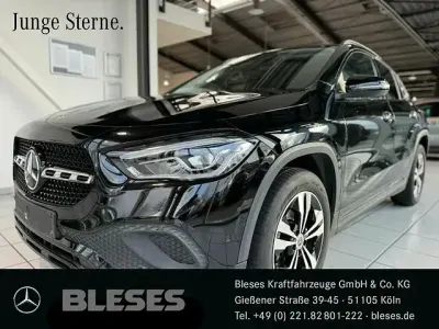 Gebraucht Mercedes GLA200 Progressive 150 PS (110 kW) 2021 Unilack nachtschwarz SUV