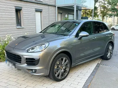 Gebraucht Porsche Cayenne Sport 385 PS (283 kW) 2016 Grau SUV
