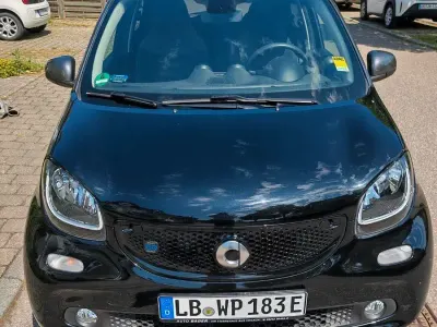 Usata Smart ForFour Electric Drive 61 kW (84 CV) 2018 Nero Utilitaria