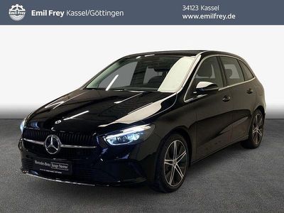 Nachtschwarz Gebraucht 2024 Mercedes B200 Advanced Van / Kleinbus | 31.210 € (Fairer Preis)