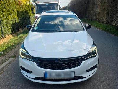 Gebraucht Opel Astra 116 PS (85 kW) 2016 Weiß Kombi