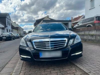 Mercedes E300