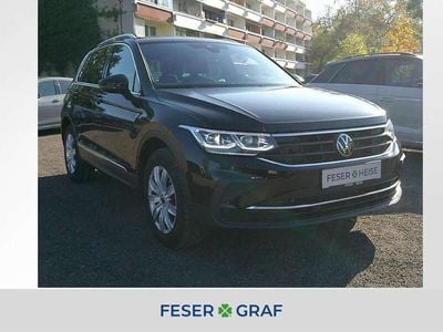 Deep black perleffekt Gebraucht 2024 VW Tiguan Move SUV | 32.950 € (Fairer Preis)