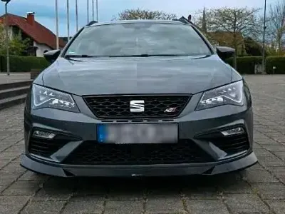 Używany Seat Leon CUPRA 300 KM (220 kW) 2017 Szary Kombi