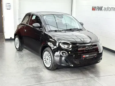Gebraucht Fiat 500e Action 69 kW (95 PS) 2022 Nero profondo Limousine