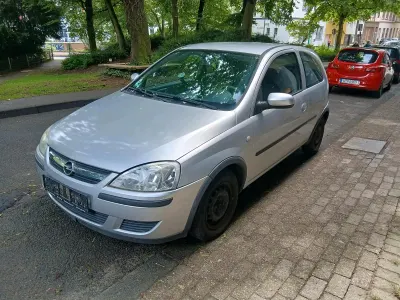 Gebraucht Opel Corsa 60 PS (44 kW) 2004 Silber Kleinwagen
