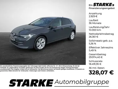 Gebraucht VW Golf VIII Style 150 PS (110 kW) 2025 Grau (uranograu) Limousine
