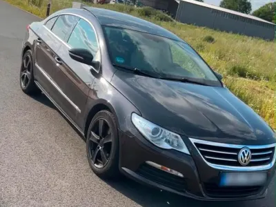Gebraucht VW Passat 200 PS (147 kW) 2009 Braun Coupé