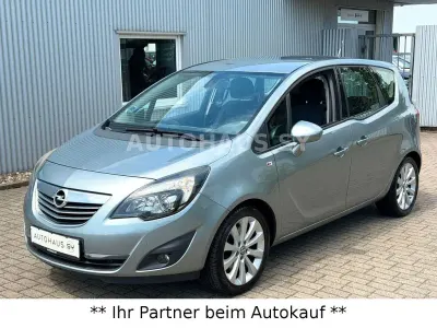 Gebraucht Opel Meriva Innovation 140 PS (102 kW) 2013 Silber Van / Kleinbus