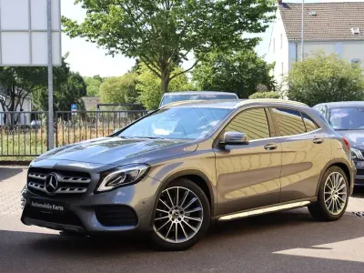 Gebraucht Mercedes GLA250 AMG line 211 PS (155 kW) 2018 Grau SUV