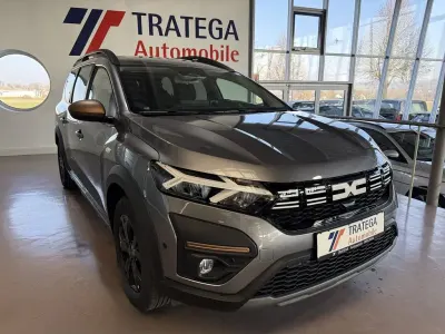 Gebraucht Dacia Jogger Extreme 141 PS (103 kW) 2025 Dolomitgrau Van / Kleinbus
