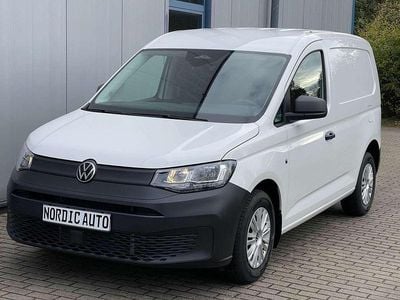 Neu VW Caddy 75 PS (55 kW) 2025 Weiß Van / Kleinbus