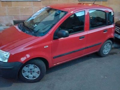 Rot Gebraucht 2010 Fiat Panda Kleinwagen | 2.200 € (Fairer Preis)
