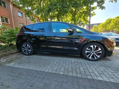Gebraucht Ford S-MAX ST-Line 190 PS (139 kW) 2020 Schwarz Van / Kleinbus